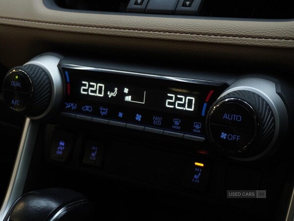 Used Toyota RAV4 2021 for sale - 76240591: Photo 18
