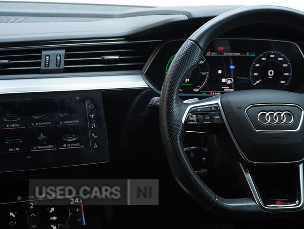 Used Audi e-tron 2021 for sale - 78059052: Photo 13