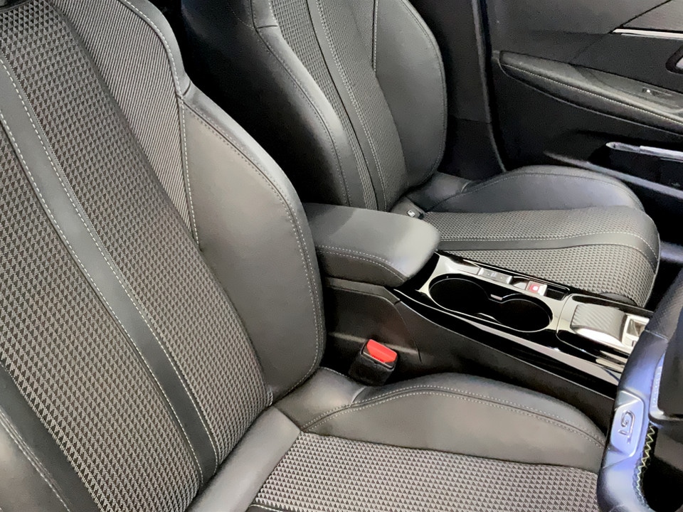 Used Peugeot 208 2023 for sale - 77833426: Photo 19