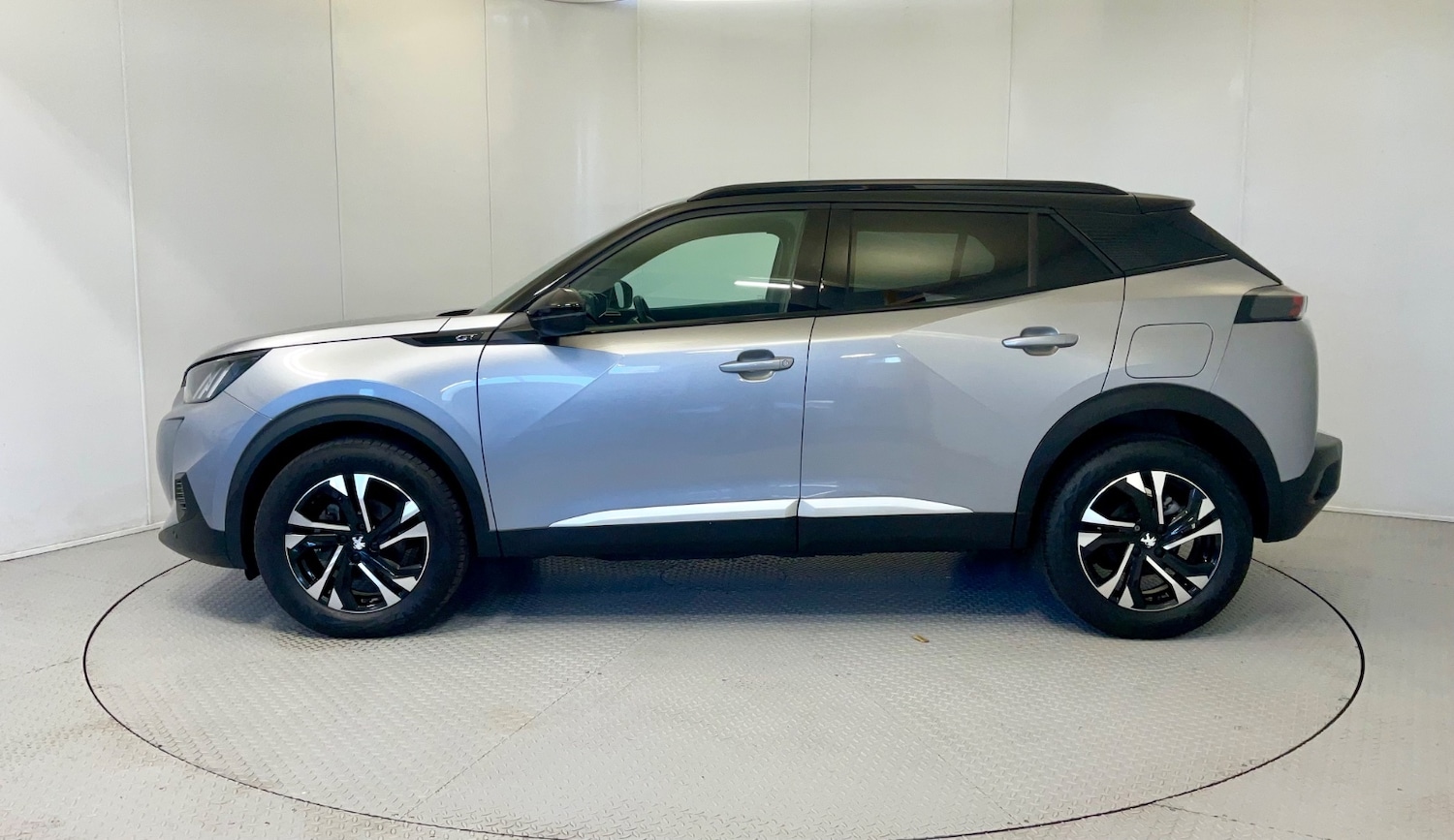 Used Peugeot 2008 2023 for sale - 76871548: Photo 22