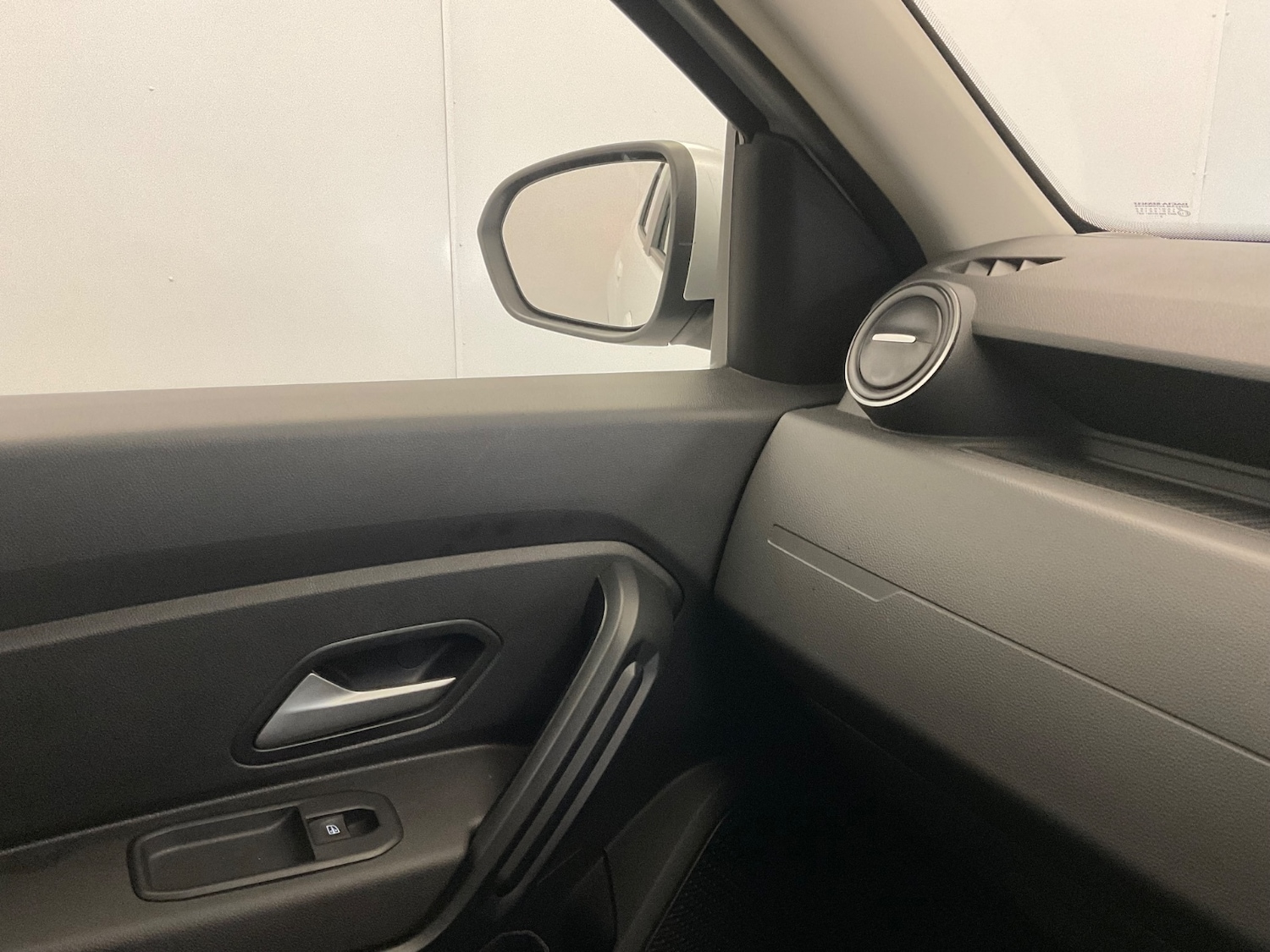 Used Dacia Duster 2023 for sale - 76873428: Photo 39