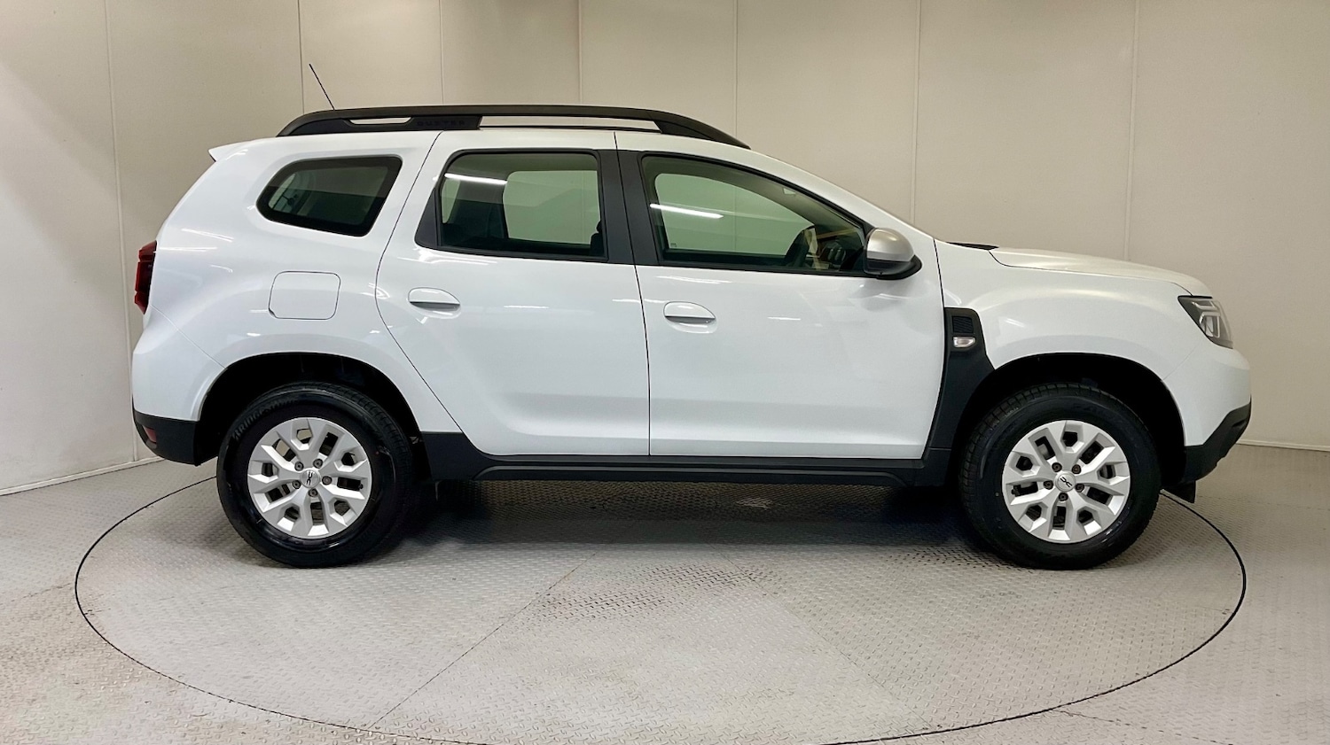 Used Dacia Duster 2023 for sale - 76873428: Photo 4