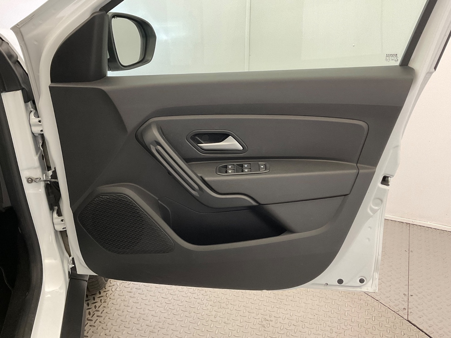 Used Dacia Duster 2023 for sale - 76873428: Photo 43