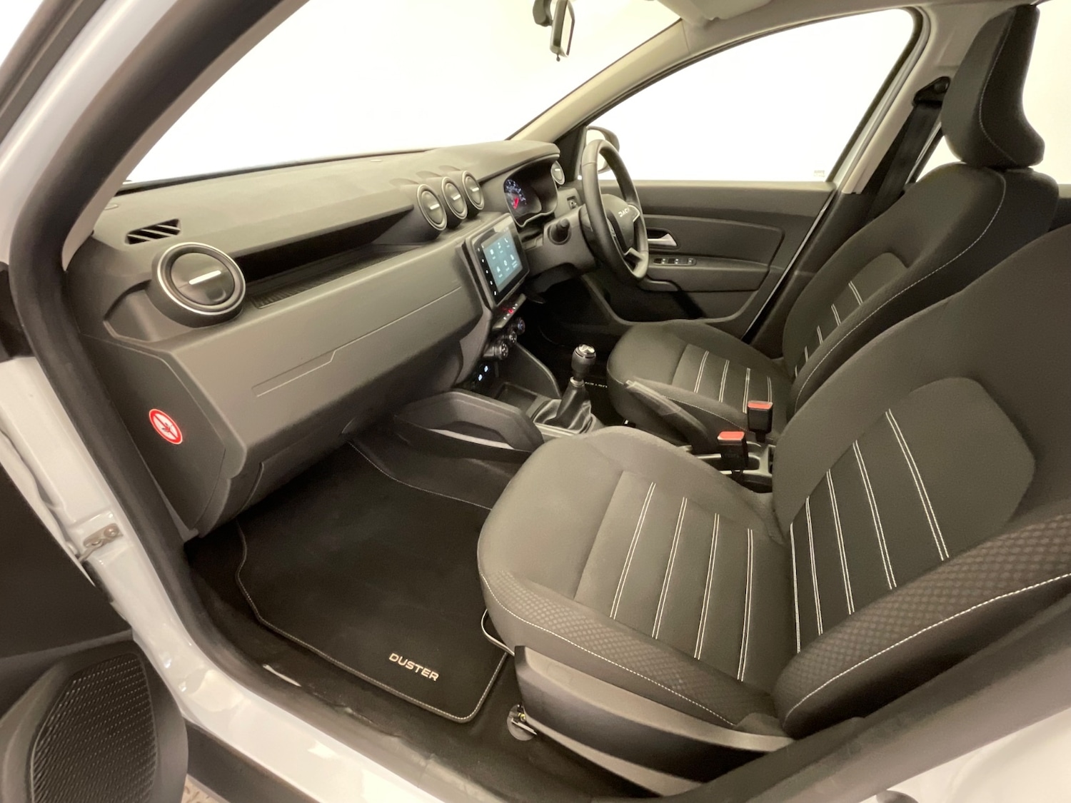 Used Dacia Duster 2023 for sale - 76873428: Photo 8