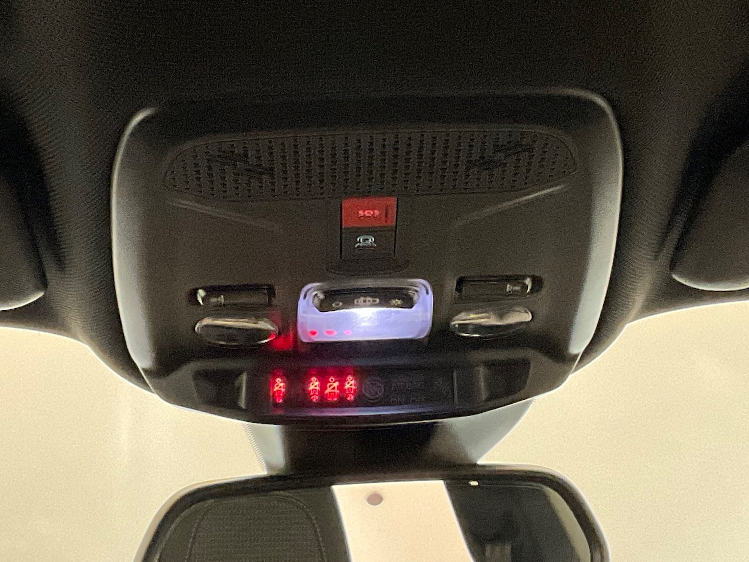 Used Peugeot 2008 2023 for sale - 76869339: Photo 39