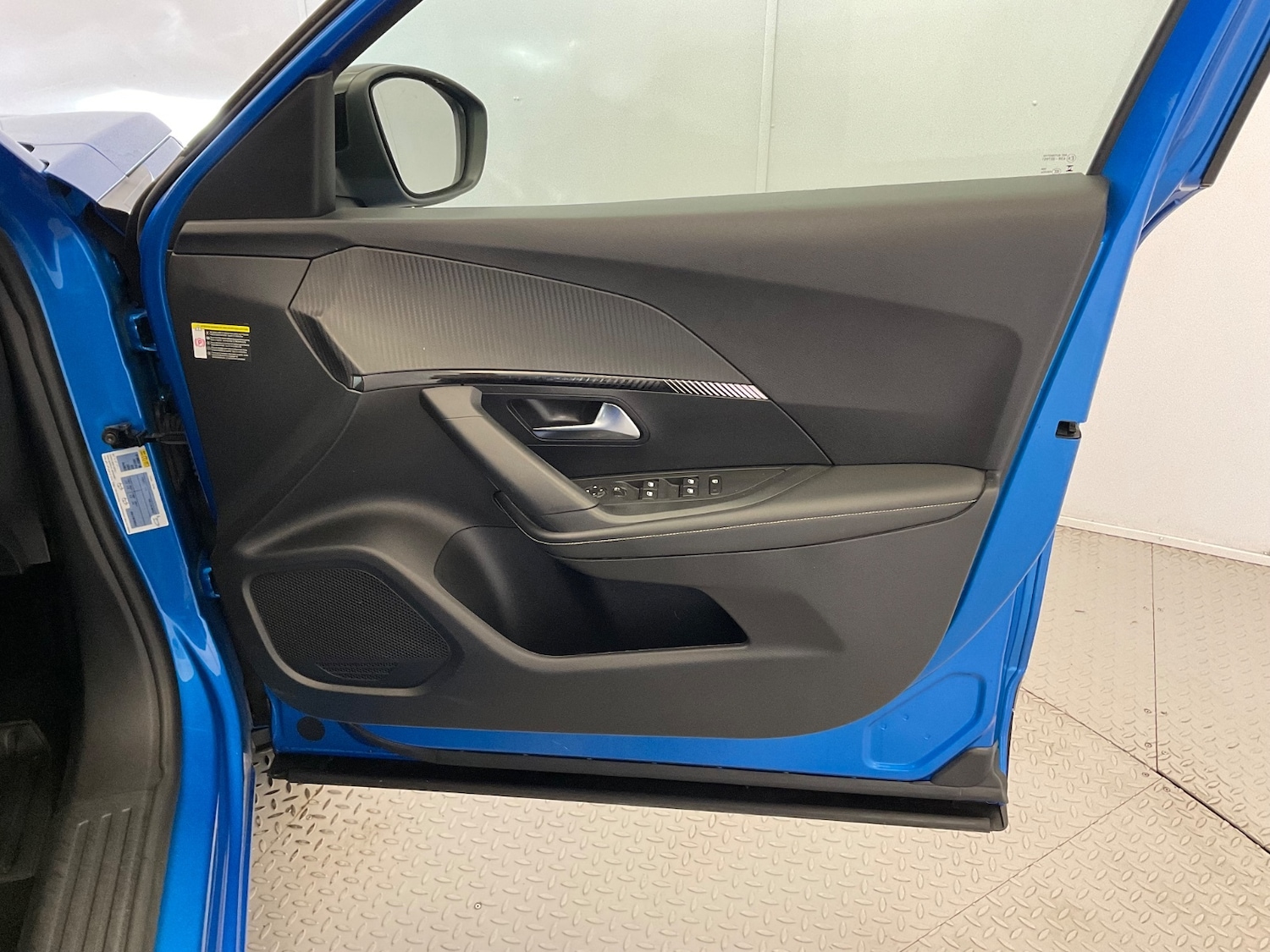 Used Peugeot 2008 2023 for sale - 76869339: Photo 46