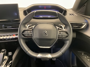 Used Peugeot 3008 2023 for sale - 76276165: Photo