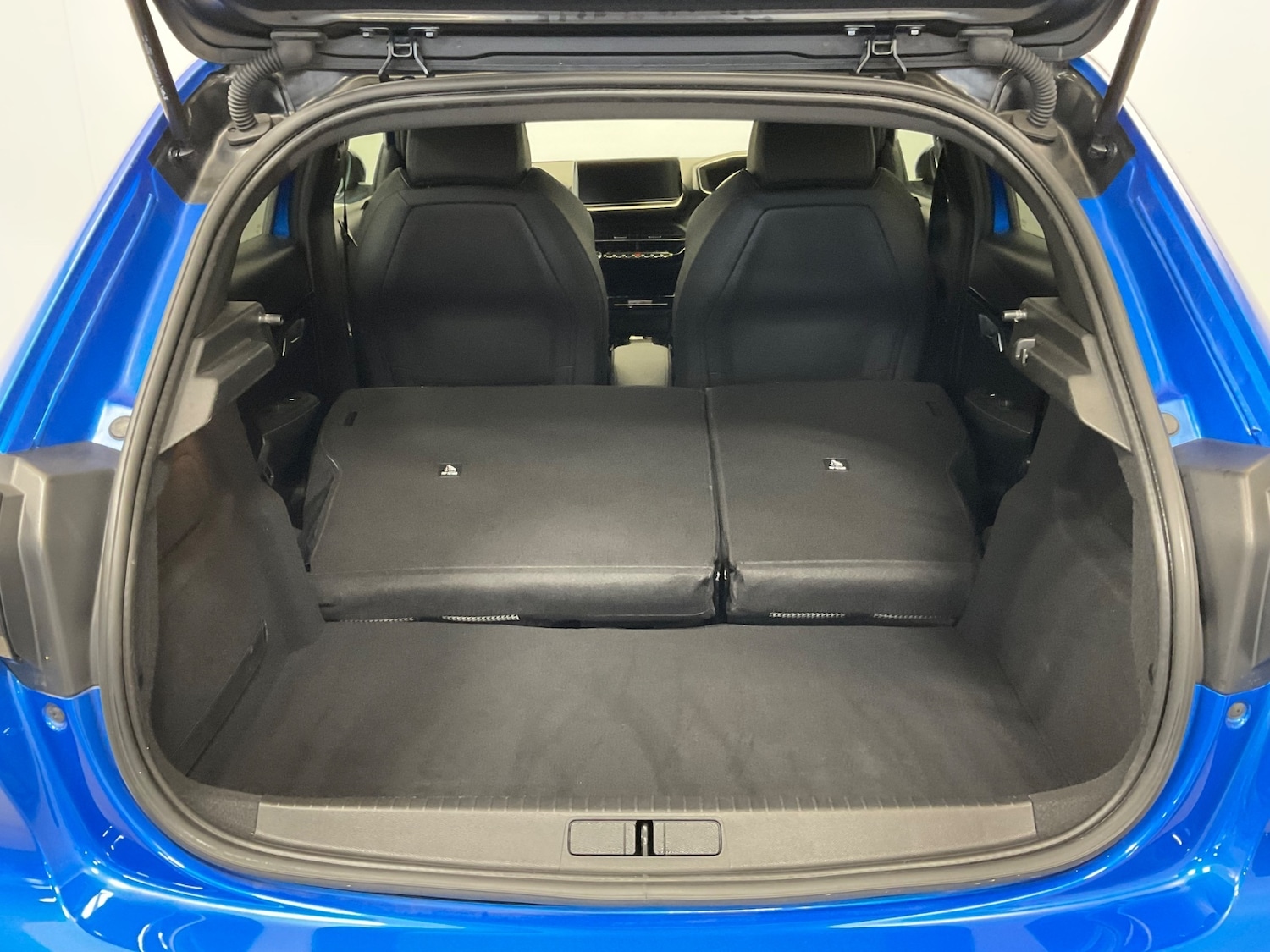 Used Peugeot 208 2022 for sale - 76872268: Photo 43