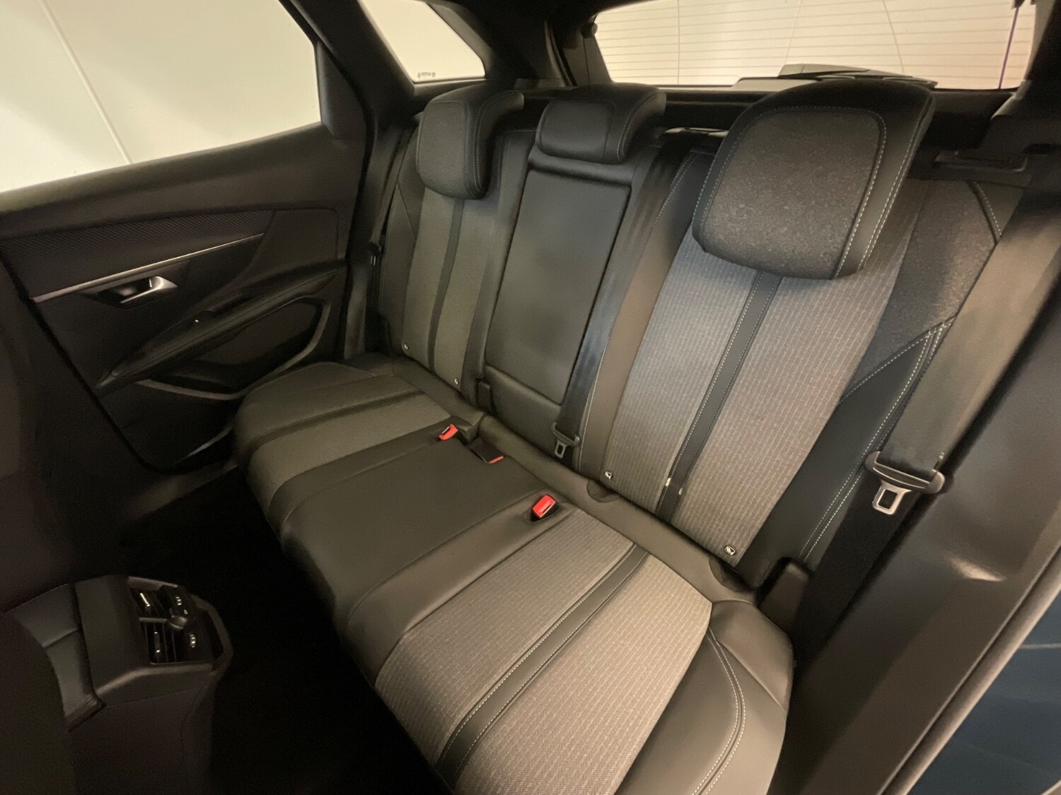 Used Peugeot 3008 2023 for sale - 76869562: Photo 44