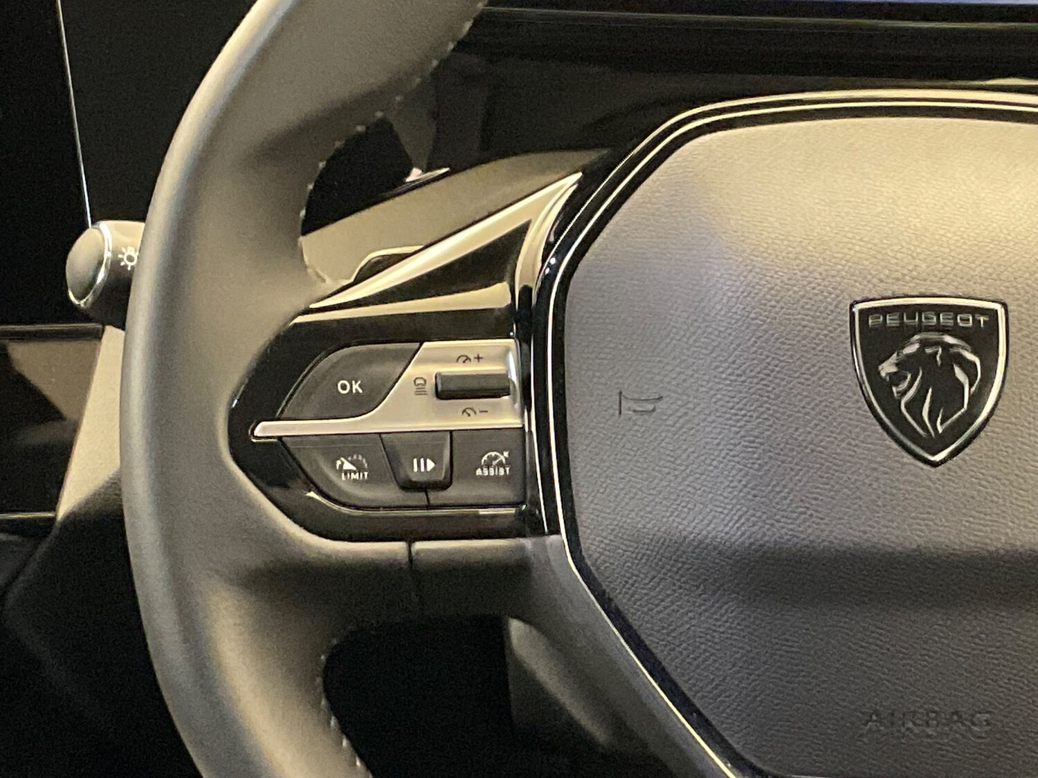 Used Peugeot 308 2023 for sale - 76870031: Photo 14