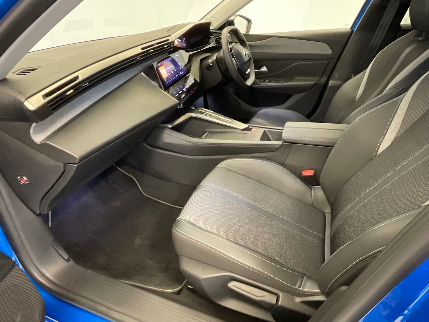 Used Peugeot 308 2023 for sale - 76870031: Photo 9