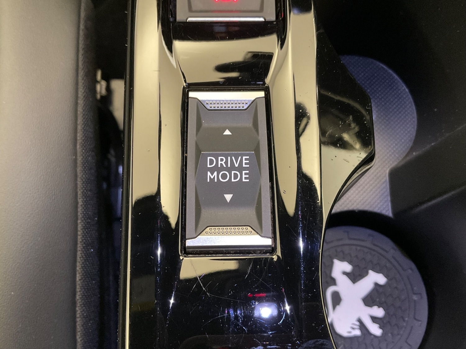 Used Peugeot 2008 2023 for sale - 76872814: Photo 25