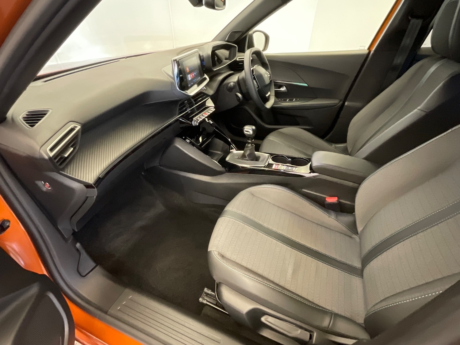 Used Peugeot 2008 2023 for sale - 76872814: Photo 8