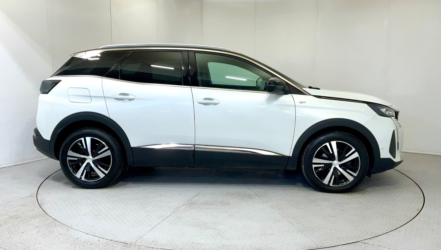 Used Peugeot 3008 2022 for sale - 76869656: Photo 4
