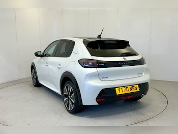 Used Peugeot 208 2020 for sale - 76276214: Photo