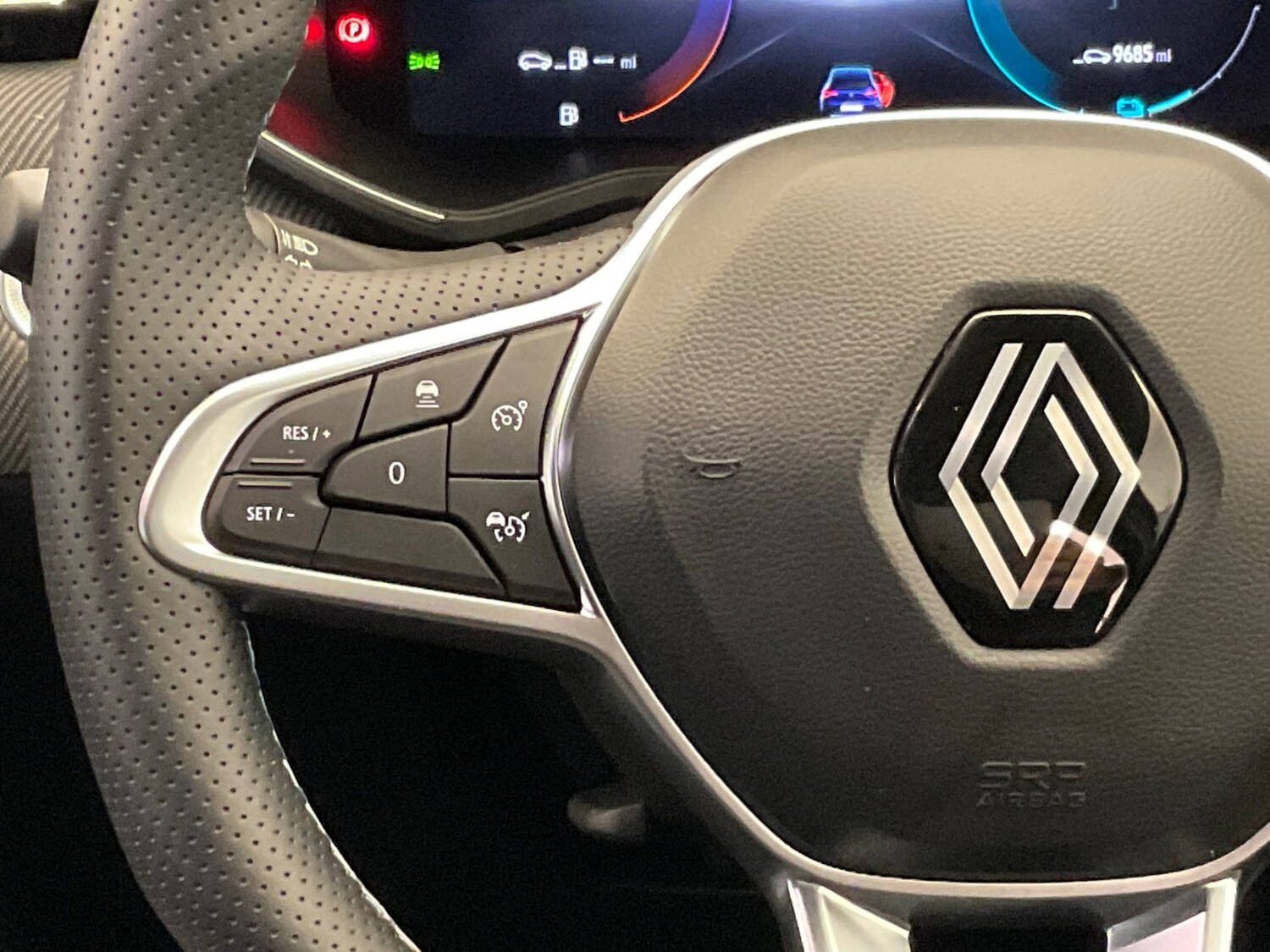 Used Renault Clio 2023 for sale - 76276387: Photo 14