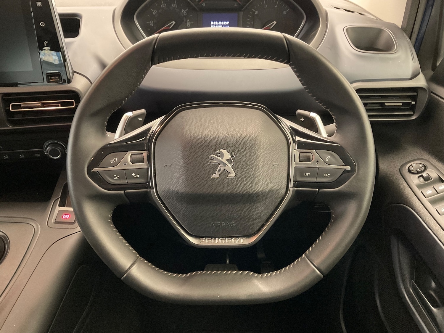 Used Peugeot Rifter 2022 for sale - 76276832: Photo 3