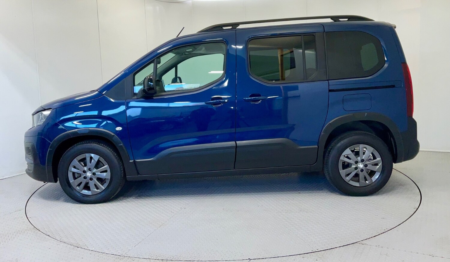 Used Peugeot Rifter 2022 for sale - 76276832: Photo 32