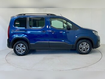 Used Peugeot Rifter 2022 for sale - 76276832: Photo