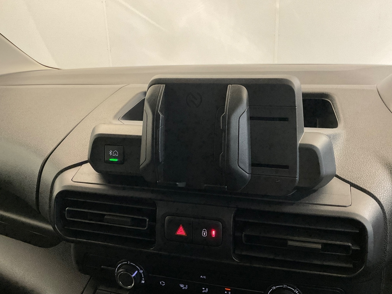 Used Peugeot Partner for sale - 76873916: Photo 10