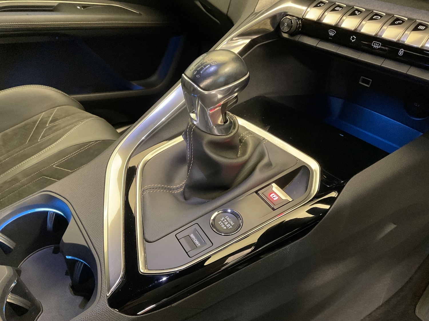 Used Peugeot 3008 2021 for sale - 76872772: Photo 11