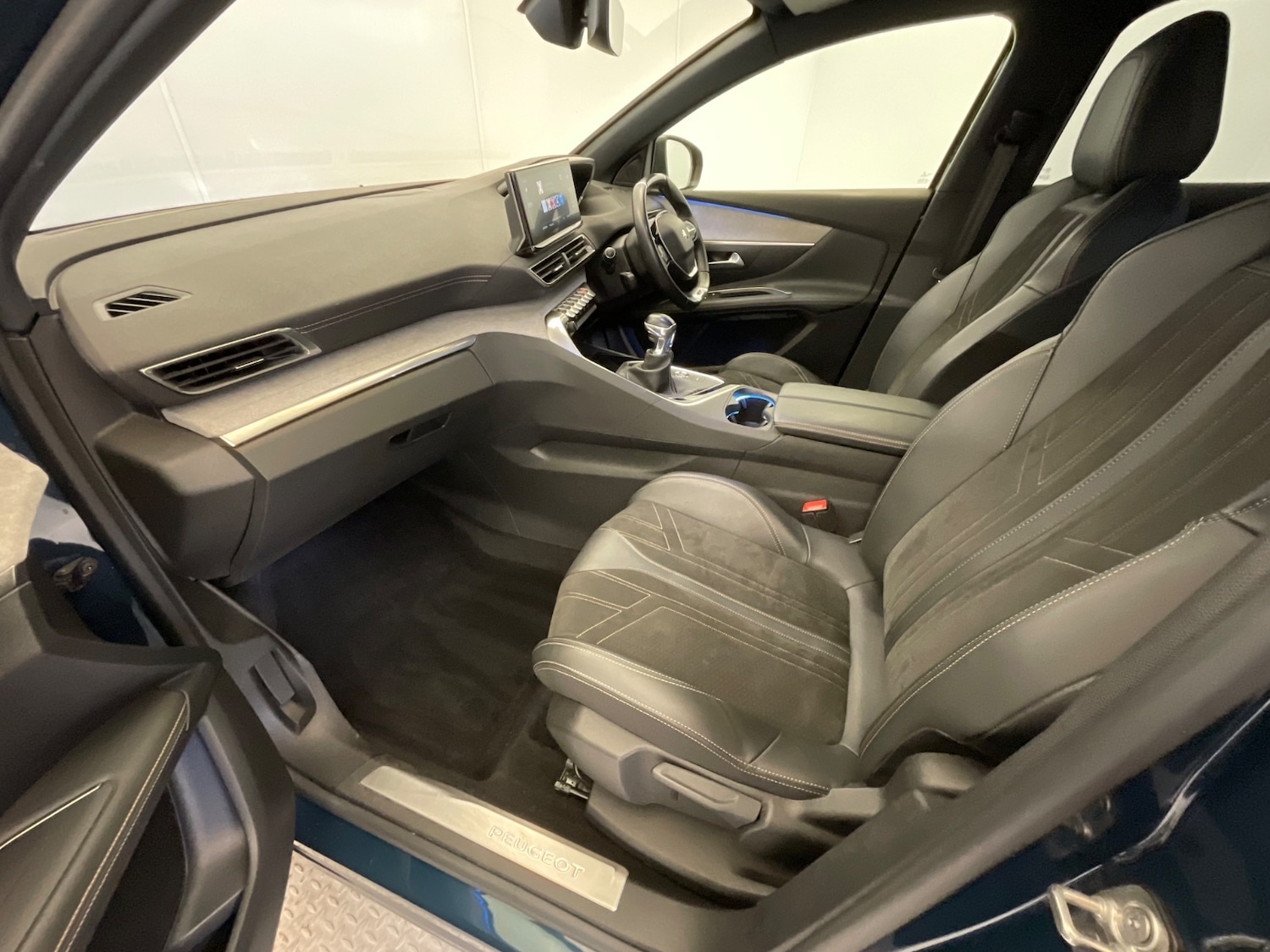 Used Peugeot 3008 2021 for sale - 76872772: Photo 9