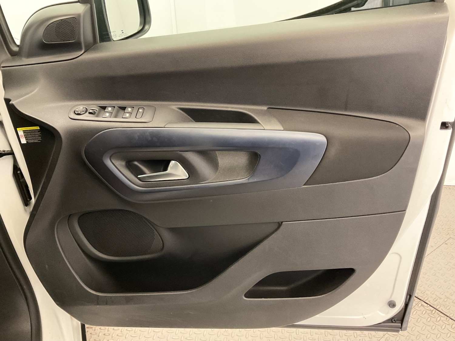 Used Peugeot Rifter 2019 for sale - 77640668: Photo 39