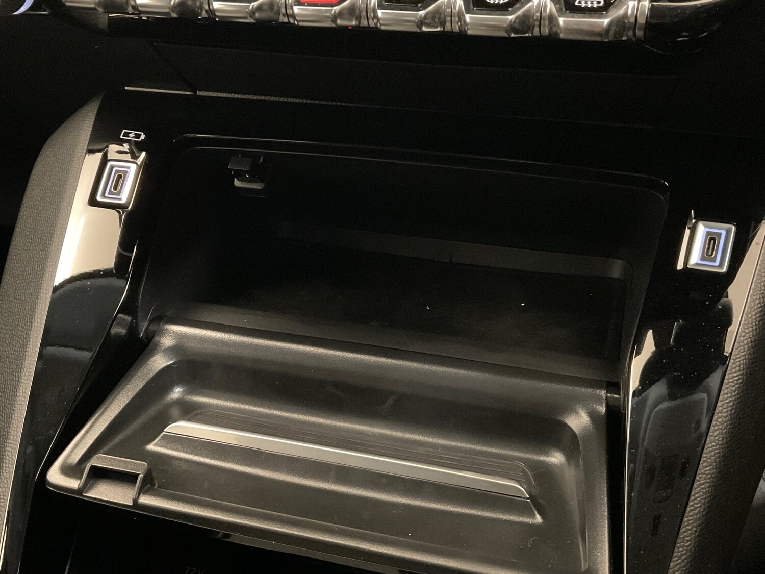 Used Peugeot 208 2024 for sale - 77285692: Photo 35