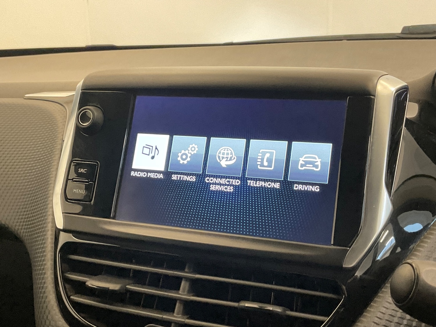 Used Peugeot 208 2016 for sale - 77170581: Photo 28