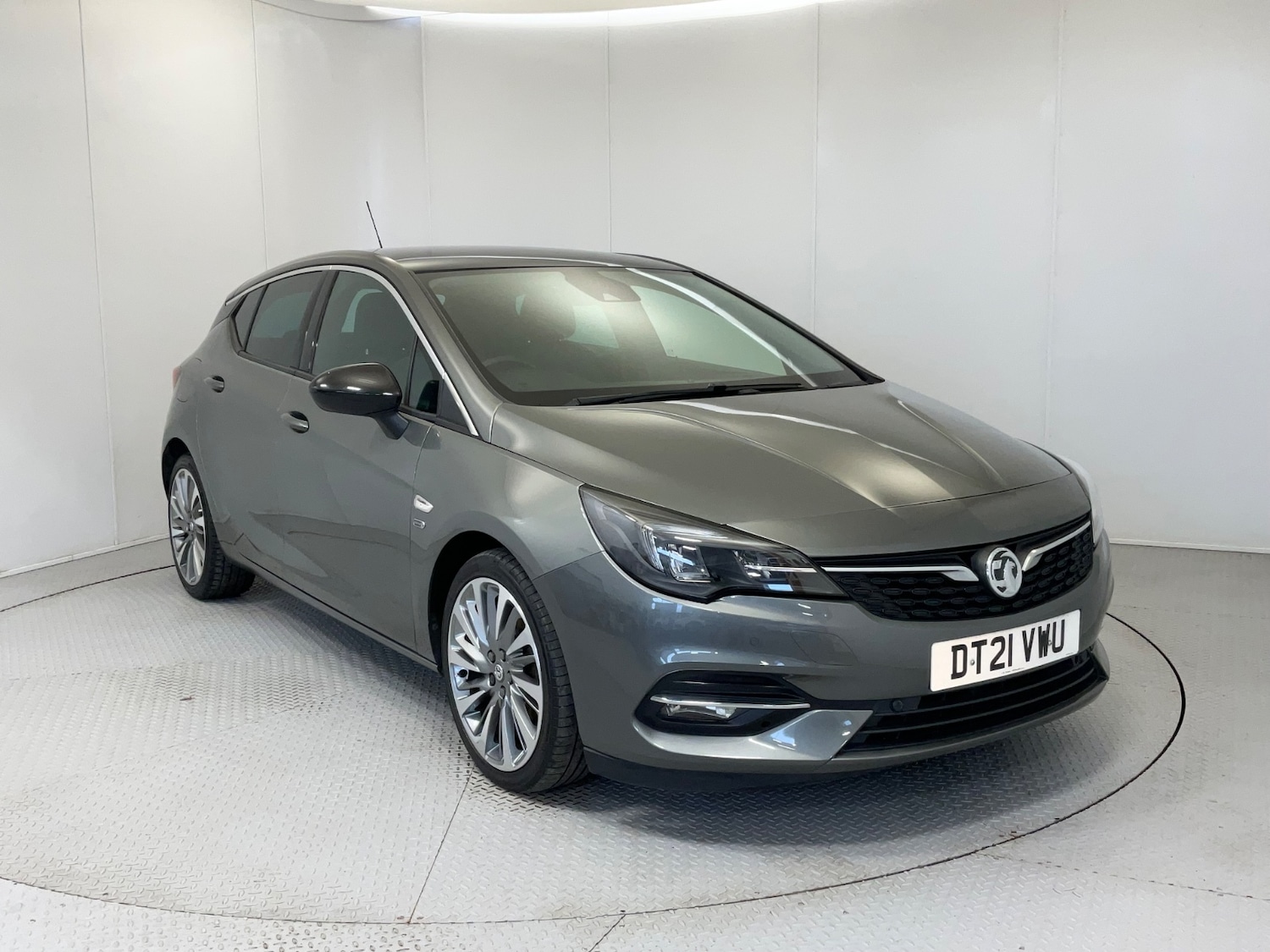 Used Vauxhall Astra 2021 for sale - 77100519: Photo 1