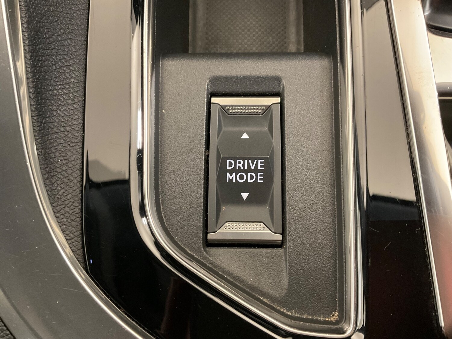 Used Peugeot 3008 2022 for sale - 76872222: Photo 25