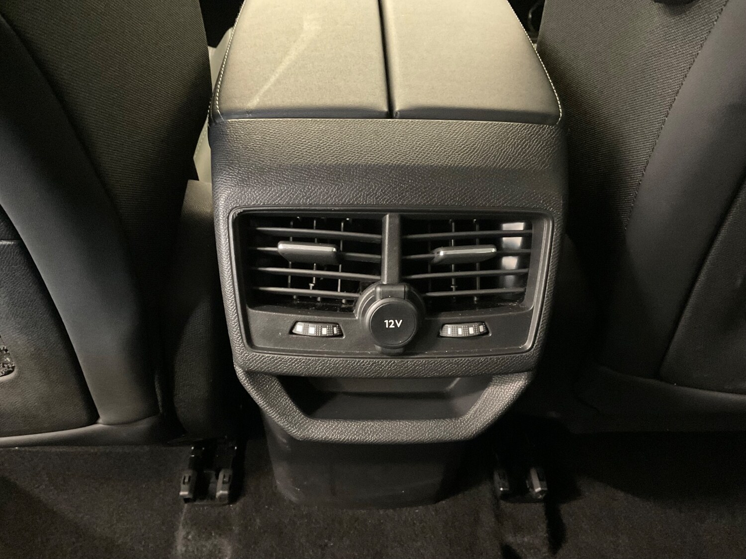 Used Peugeot 3008 2022 for sale - 76872222: Photo 32