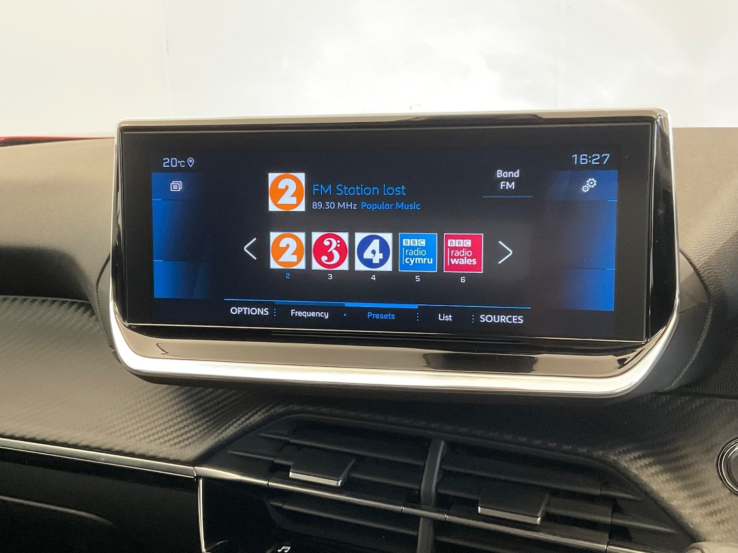 Used Peugeot 2008 2021 for sale - 76869121: Photo 35