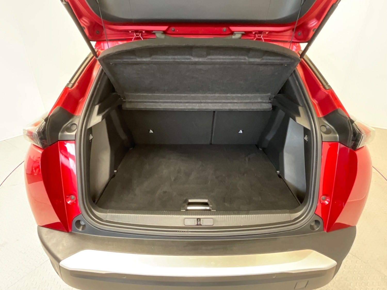 Used Peugeot 2008 2021 for sale - 76869121: Photo 47