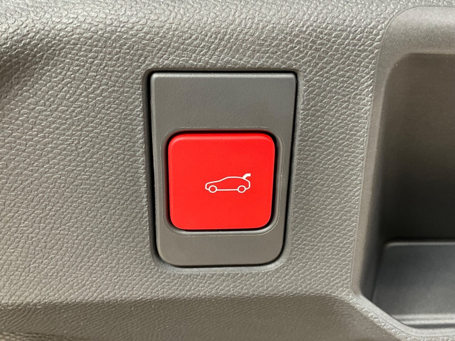 Used Peugeot 5008 2024 for sale - 76276751: Photo 38