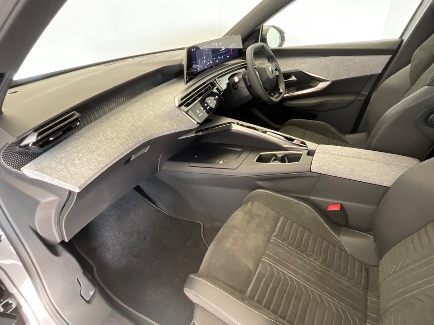 Used Peugeot 5008 2024 for sale - 76276751: Photo 9