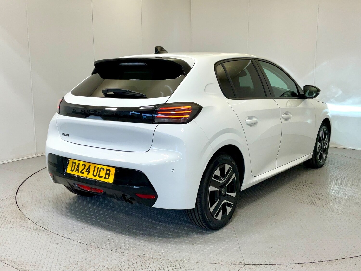 Used Peugeot 208 2024 for sale - 77095260: Photo 44