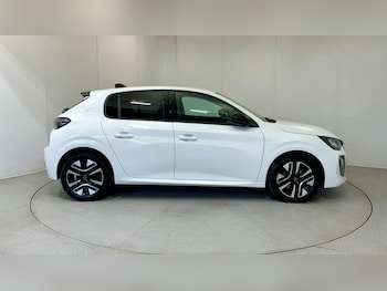 Used Peugeot 208 2024 for sale - 77095260: Photo
