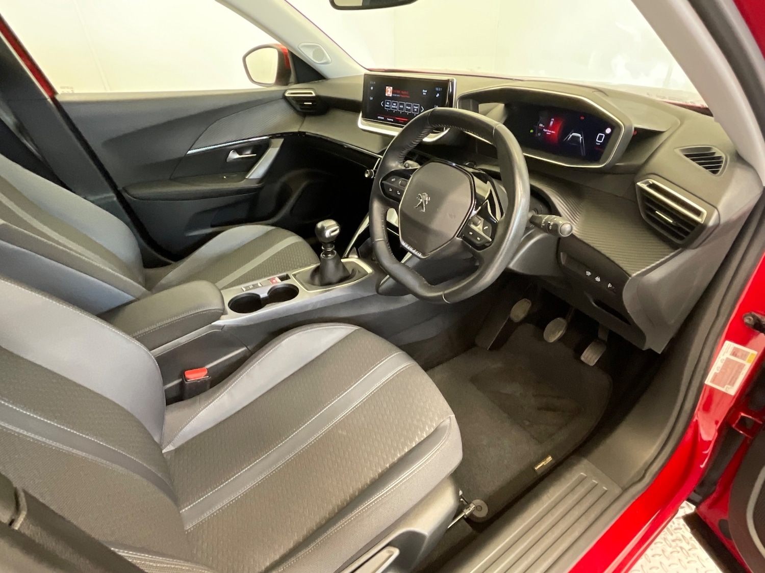 Used Peugeot 2008 2021 for sale - 76276865: Photo 45