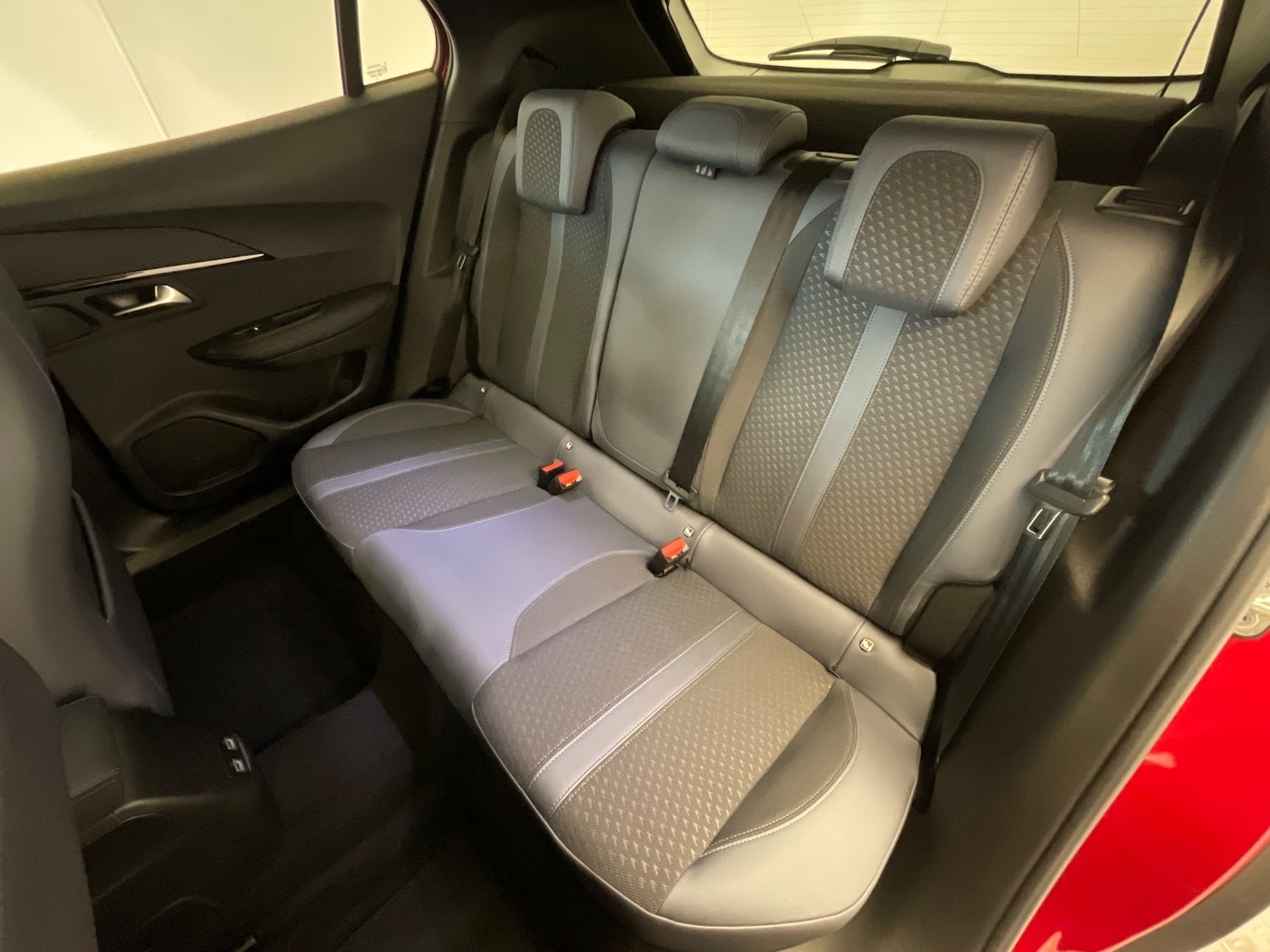 Used Peugeot 2008 2021 for sale - 76276865: Photo 46