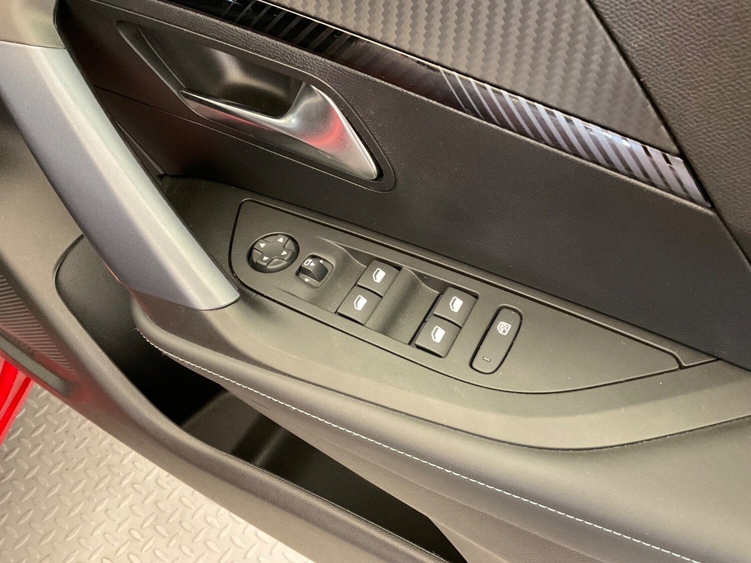 Used Peugeot 2008 2021 for sale - 76276865: Photo 48