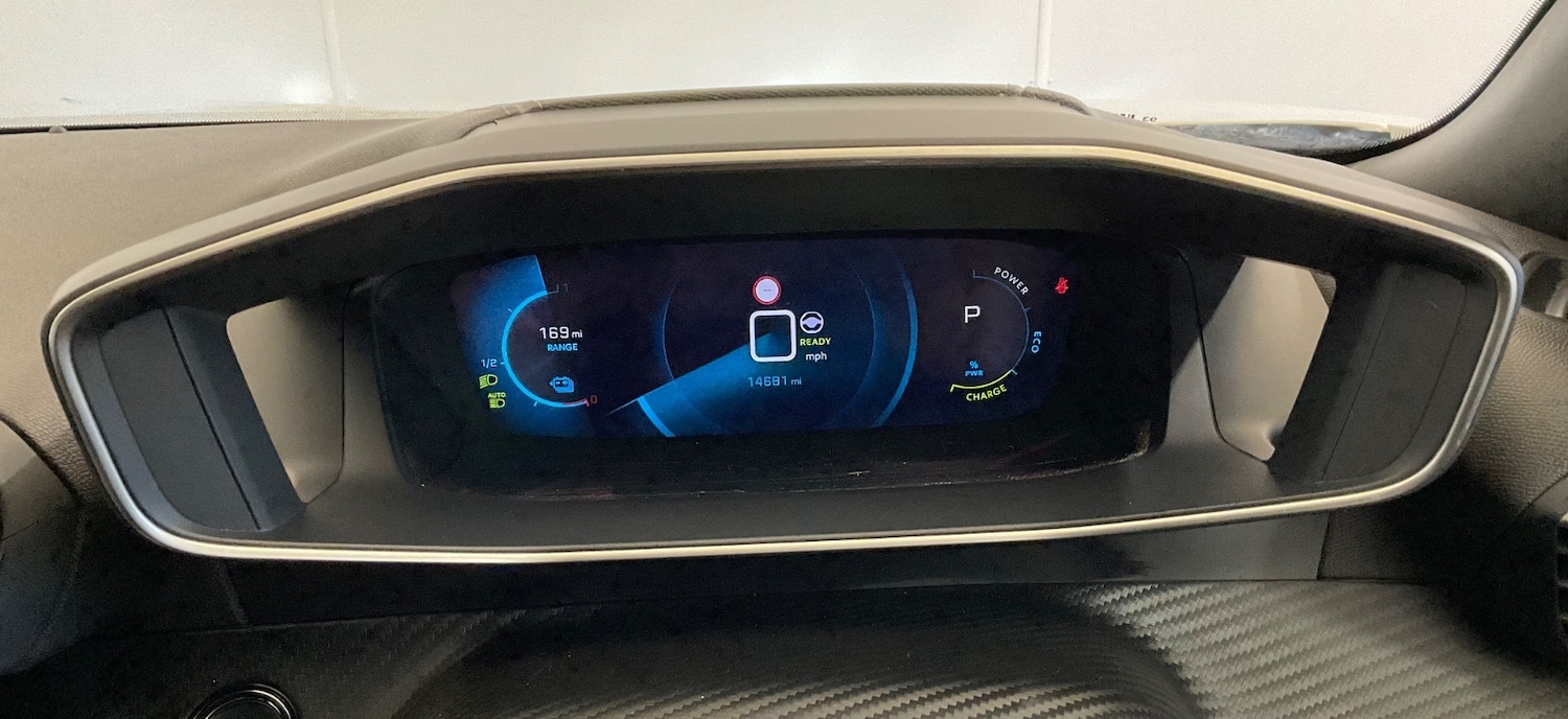 Used Peugeot 2008 2022 for sale - 77353771: Photo 17