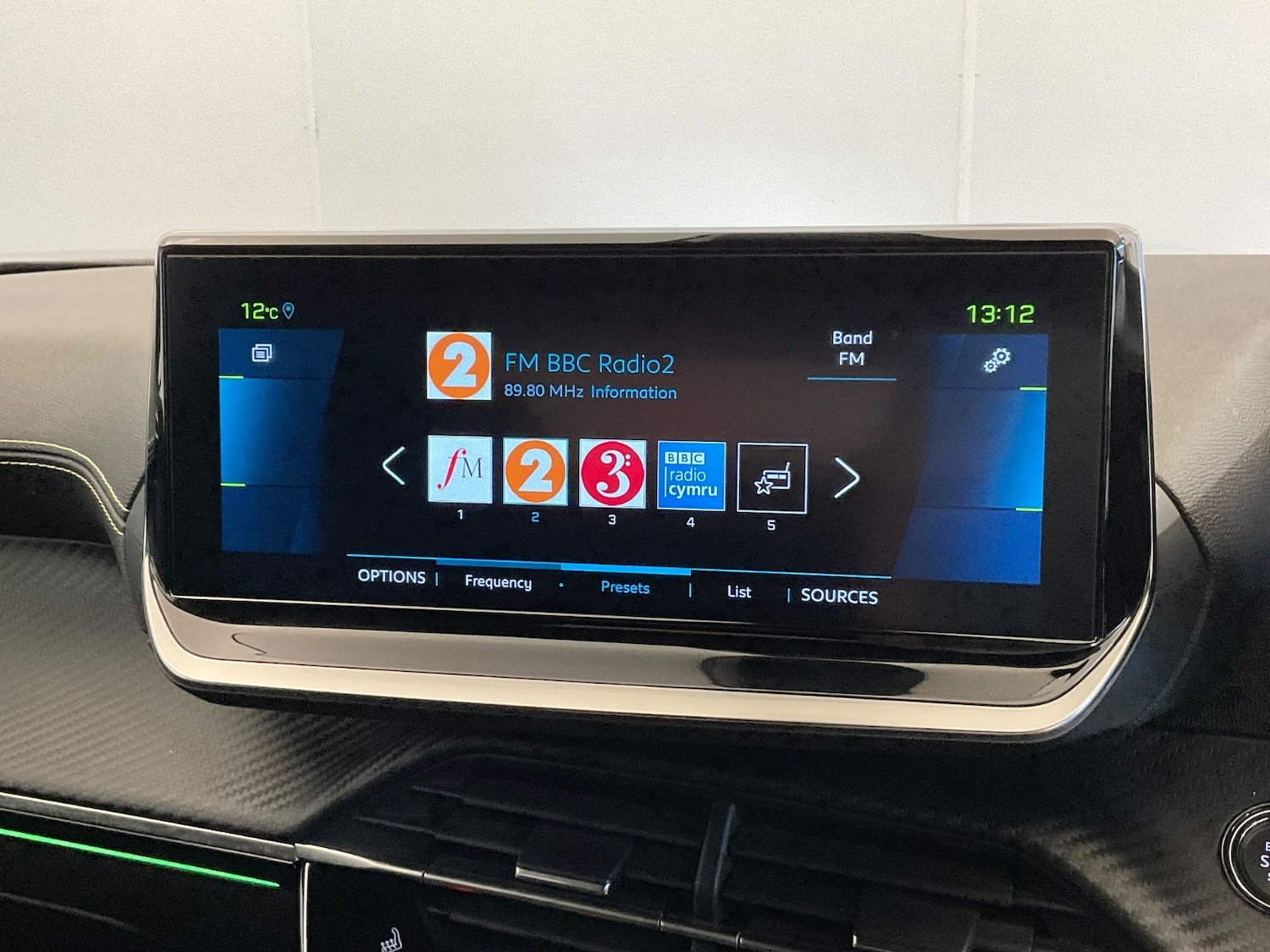 Used Peugeot 2008 2022 for sale - 77353771: Photo 25