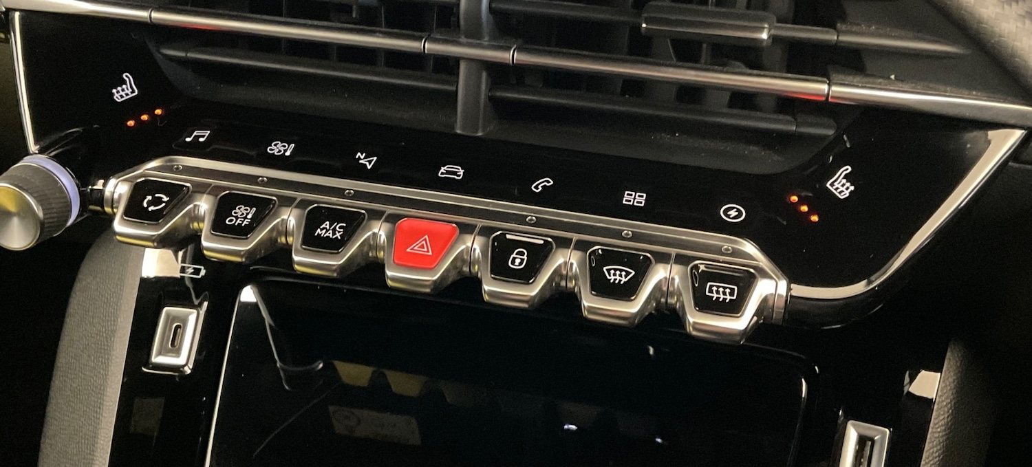 Used Peugeot 2008 2022 for sale - 77353771: Photo 26