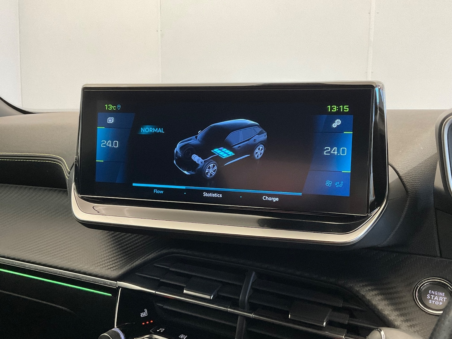 Used Peugeot 2008 2022 for sale - 77353771: Photo 35