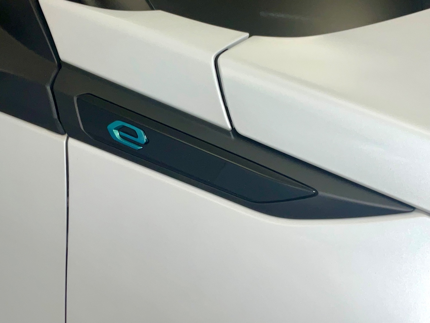 Used Peugeot 2008 2022 for sale - 77353771: Photo 41