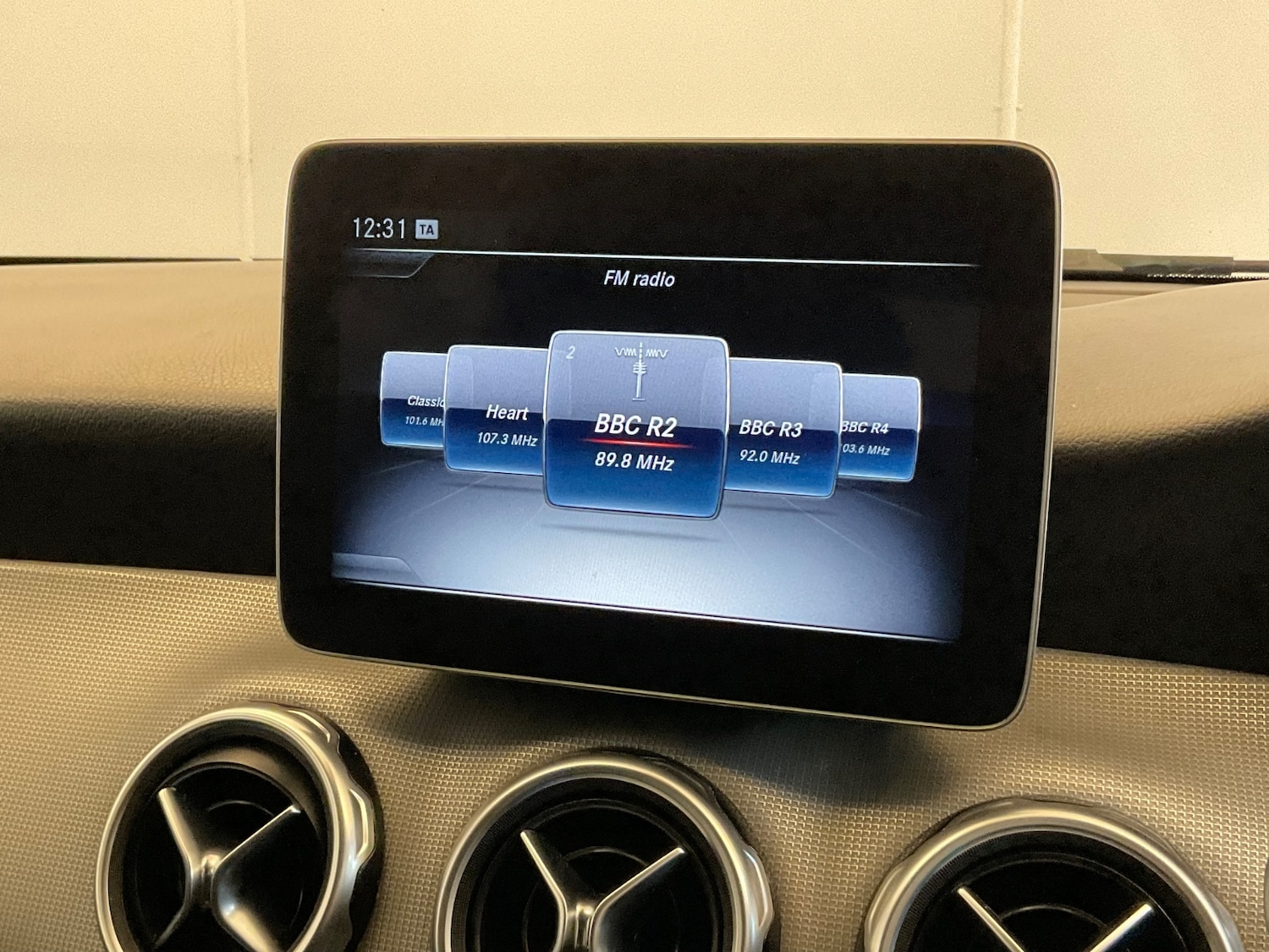 Used Mercedes-Benz GLA 2019 for sale - 76869727: Photo 24