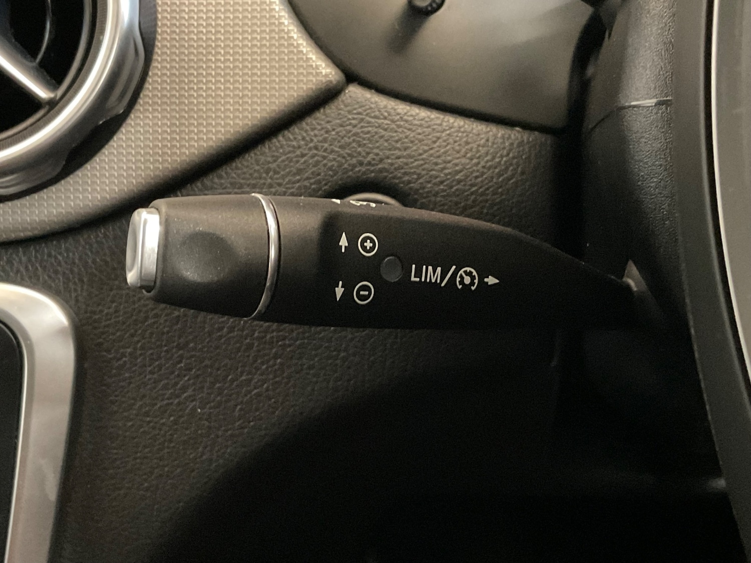 Used Mercedes-Benz GLA 2019 for sale - 76869727: Photo 28