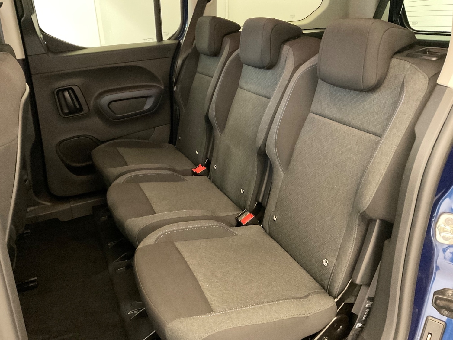 Used Peugeot Rifter 2022 for sale - 76276400: Photo 39