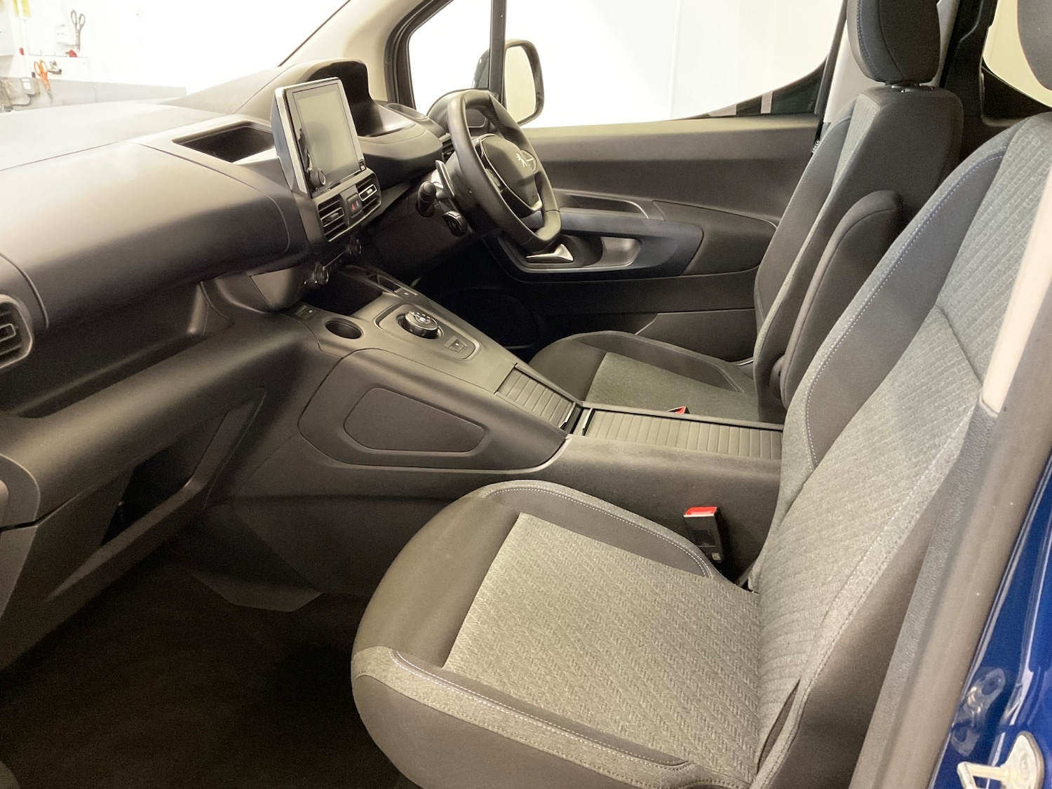 Used Peugeot Rifter 2022 for sale - 76276400: Photo 9